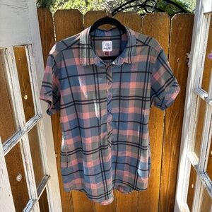 Flylow women’s cycling button up shirt